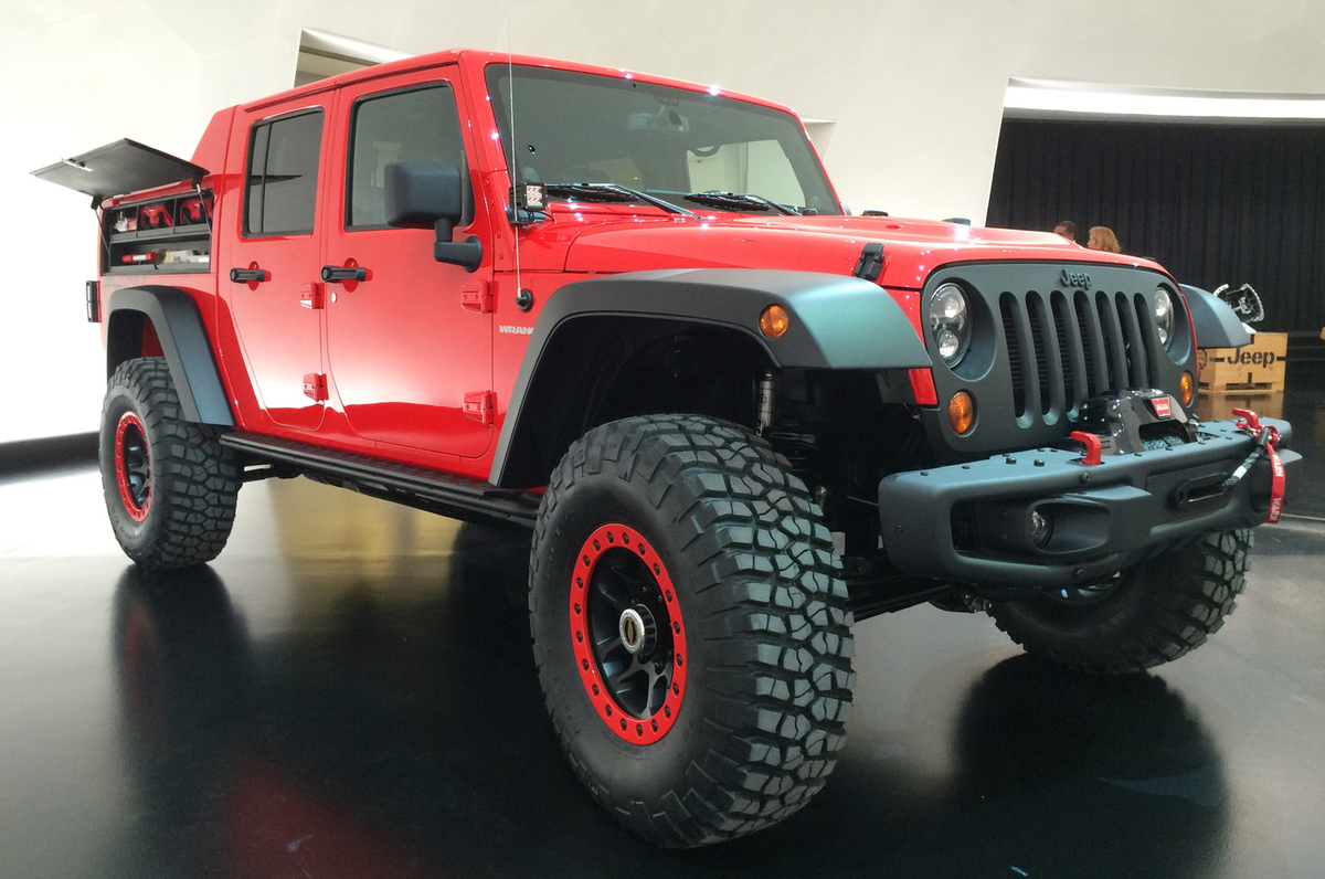 Jeep-Wrangler-Red-Rock-Responder-Concept-front-three-quarter.jpg