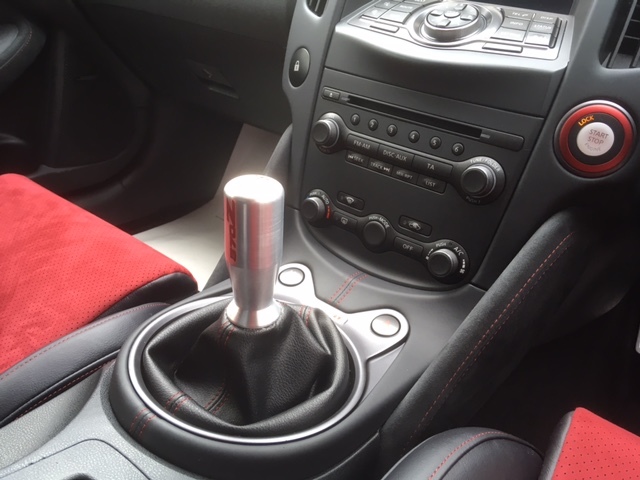 59900c6dd46e5_gearknob.JPG.6d8eef964aa5d70ba2c7a9d32091de4a.JPG