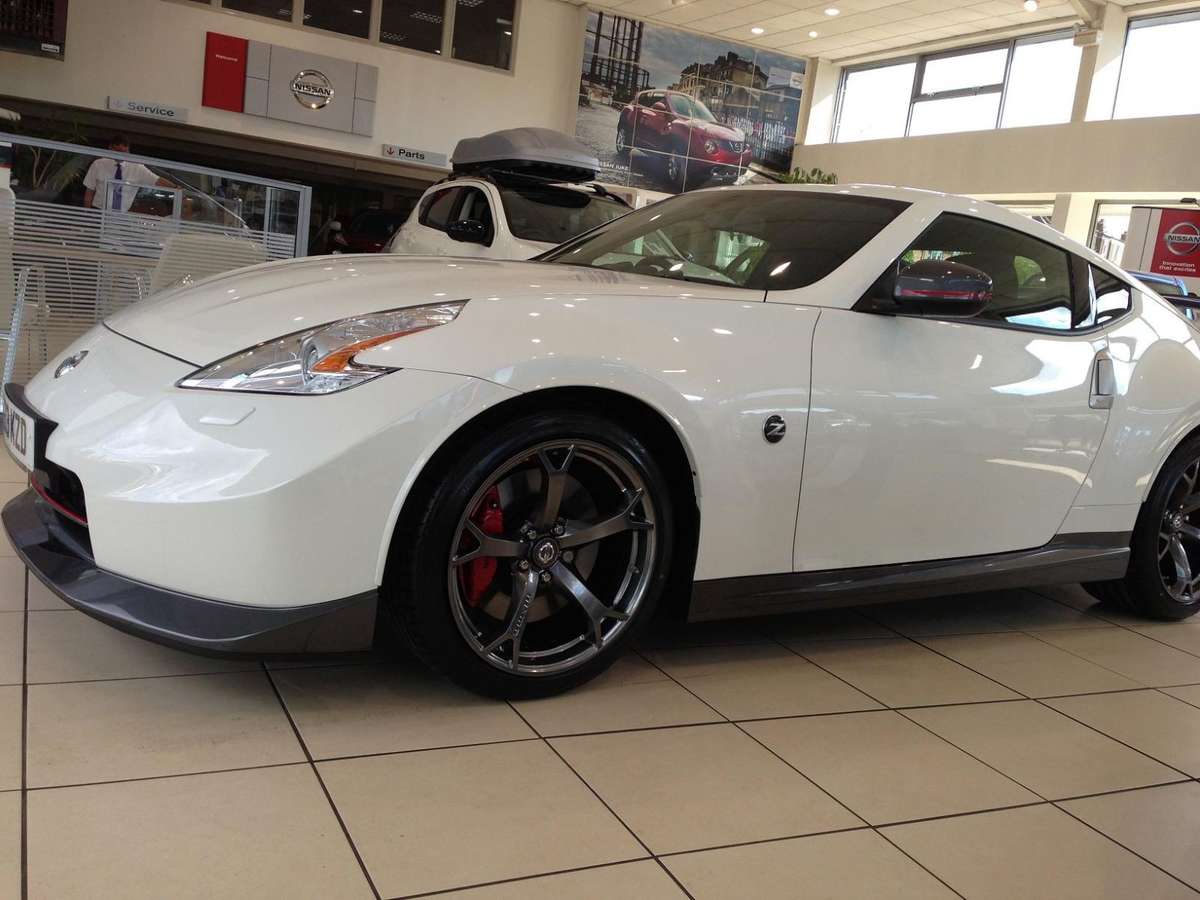 Nismo 370Z Storm White