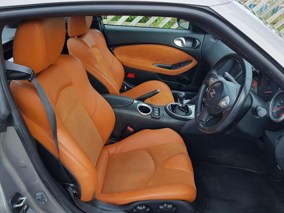 370z_interior.jpg.74dfa4d2d4926b98a29f55b79055e2da.jpg