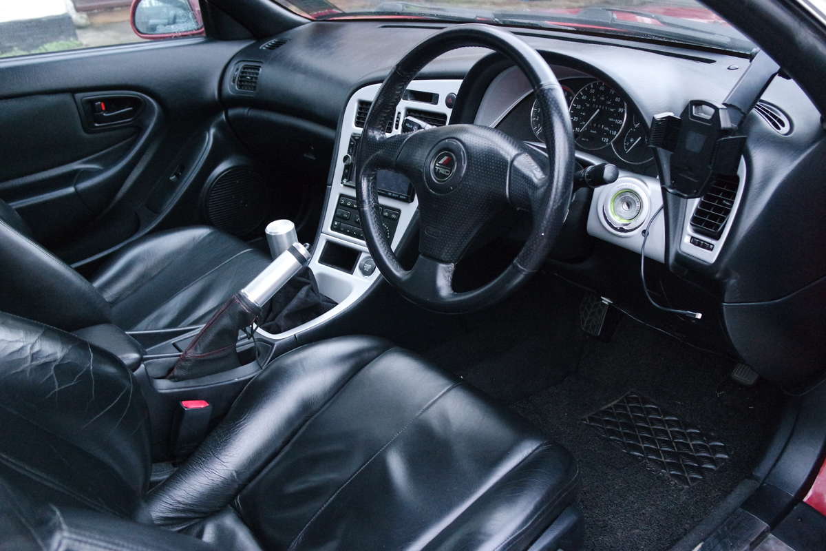 Interior2.JPG.bb93addd40dc3c7e6c85fcace35152c1.JPG