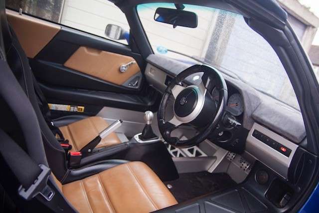 Interior.jpg.3bcaa2e0bcd93aee7833f5a442031d74.jpg