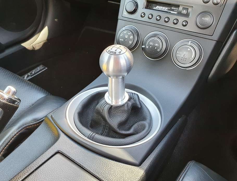 gearknob.jpg.2f2e2256df155a1b127027e68c71e54d.jpg